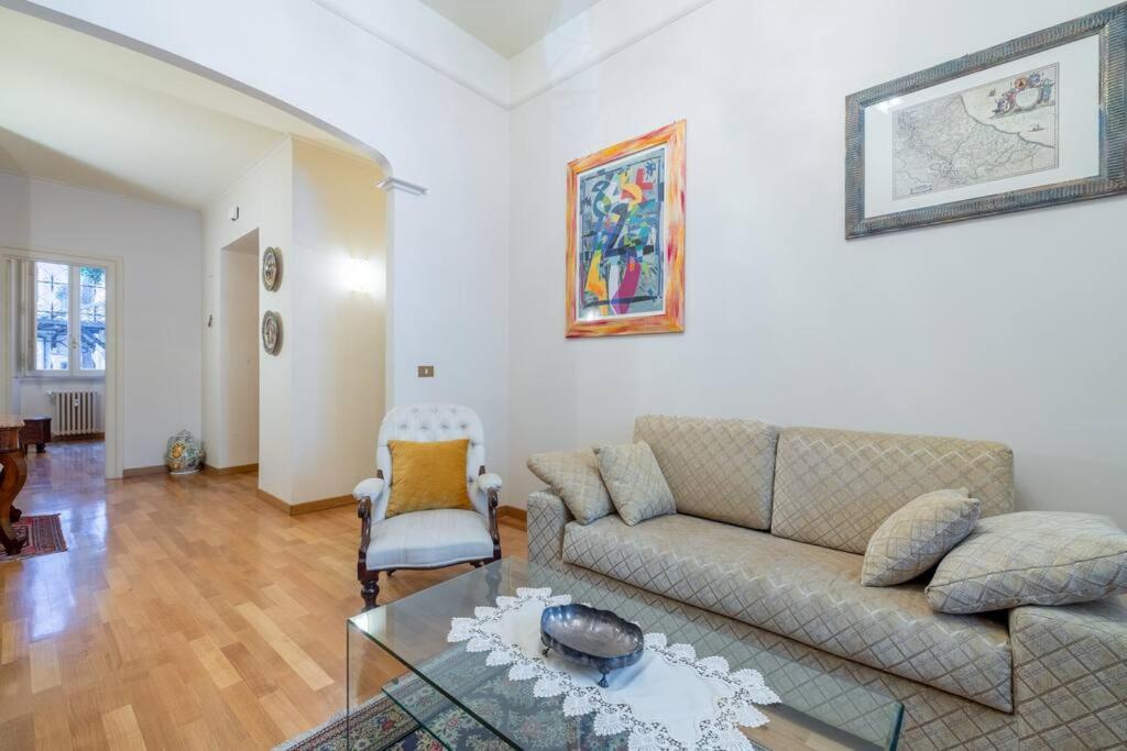 Apartment Hospitalityrome Comfort Ada Rom